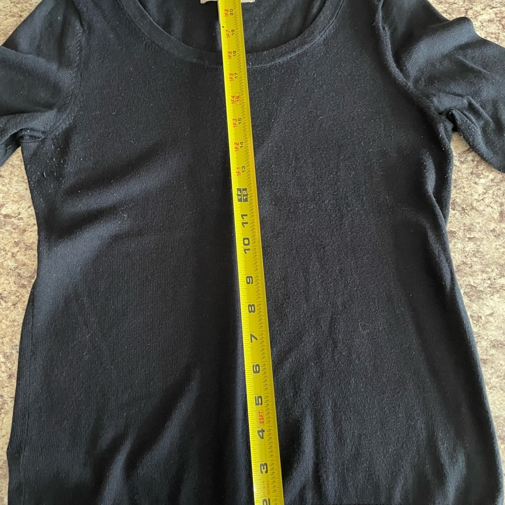 Sweater - Picture 6 of 6